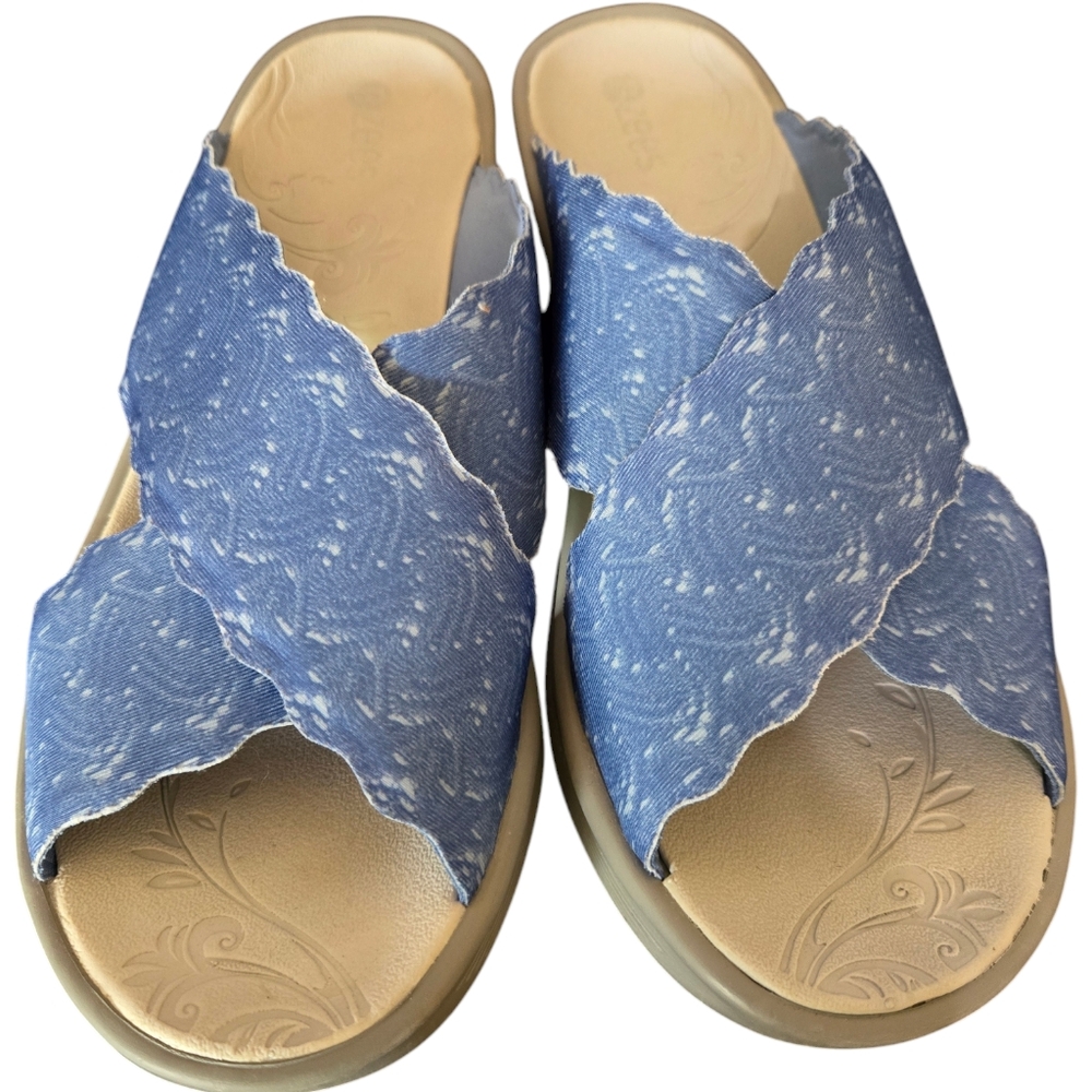 Bzees Blue Sandals